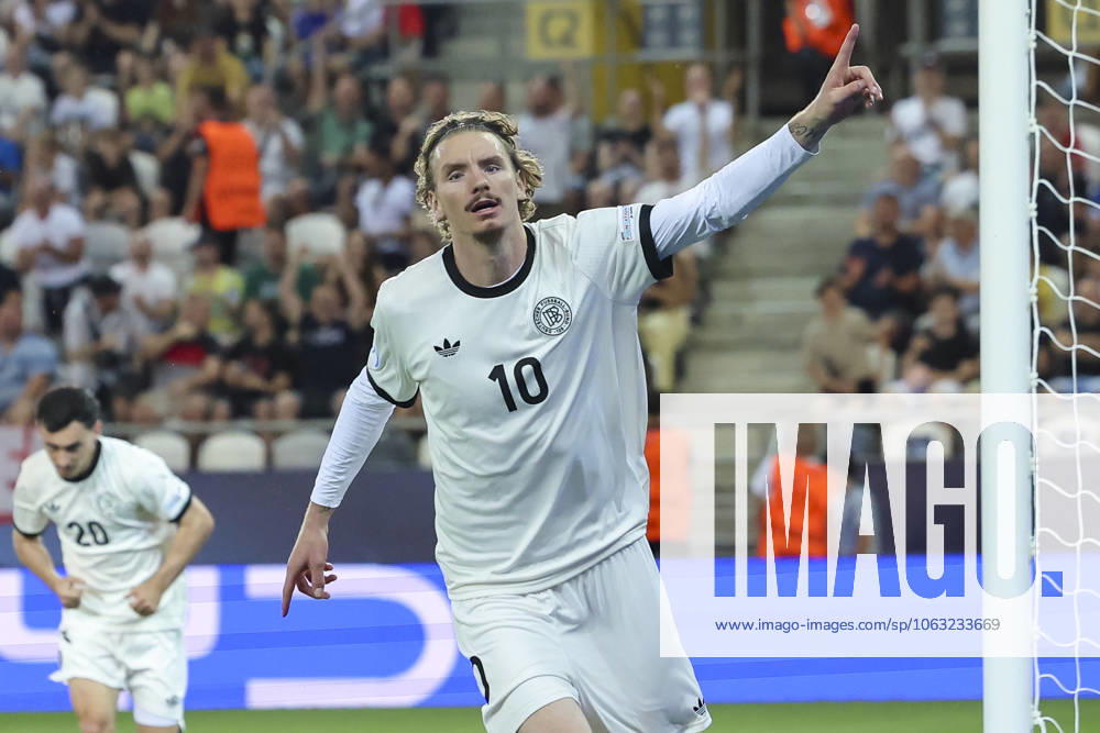 Nick Woltemade Germany celebrates after scoring his teams second goal, UEFA European Under 21 Championship 2025 Semi Final, Germany v France, Košicka futbalova arà na, June 25, 2025 in Košice, Slovakia Photo by Marco Steinbrenner DeFodi Images Nick Woltemade Germany celebrates after scoring his teams second goal, UEFA European Under 21 Championship 2025 Semi Final, Germany v France, Košicka futbalova arà na, June 25, 2025 in Košice, Slovakia Photo by Marco Steinbrenner DeFodi Images
