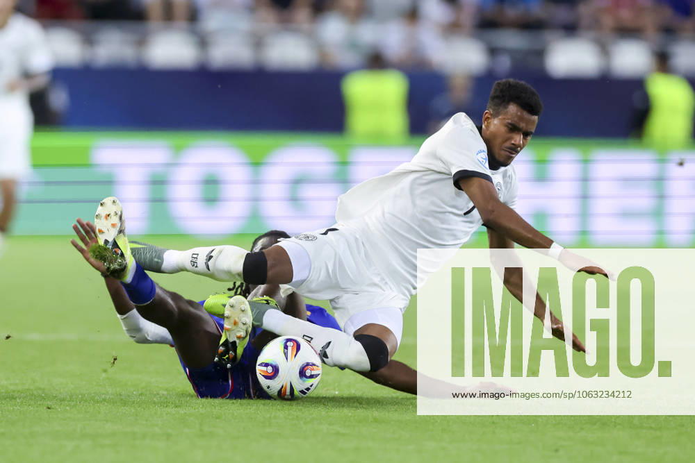 Ismael Doukoure France and Ansgar Knauff Germany battle for the ball, UEFA European Under 21 Championship 2025 Semi Final, Germany v France, KoÅ¡icka futbalova arà na on June 25, 2025 in Koöice, Slovakia Photo by Marco Steinbrenner DeFodi Images Ismael Doukoure France and Ansgar Knauff Germany battle for the ball, UEFA European Under 21 Championship 2025 Semi Final, Germany v France, Koöice futbalova arà na, June 25, 2025 in Koöice, Slovakia Photo by Marco Steinbrenner DeFodi Images