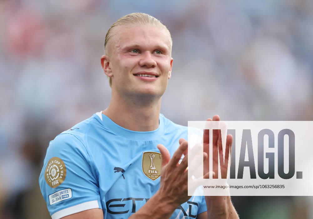 Orlando, USA, 26th June 2025. Erling Haaland of Manchester City applauds the fans during the Juventus vs Manchester City FIFA Club World Cup match at Camping World Stadium, Orlando. Picture credit should read: David Klein Sportimage . SPI_132_DK_Juventus_Man_City SPI-3993-0132