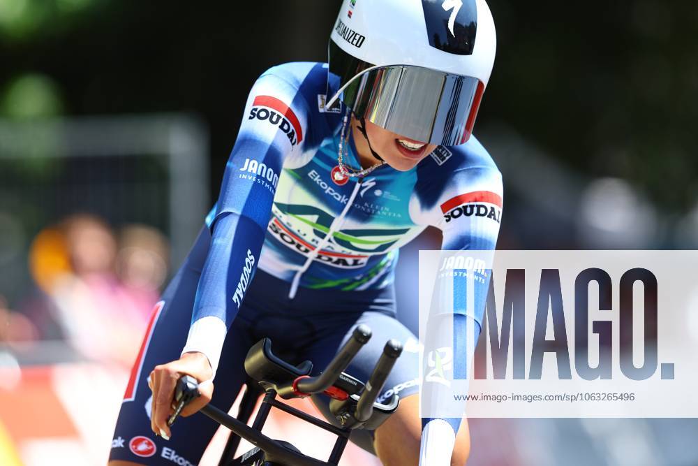 Belgian Shari Bossuyt pictured in action during the women s elite individual time trial of the Belgian Cycling Championships, 20,1km, in Brasschaat, on . DAVIDxPINTENS x127922219x