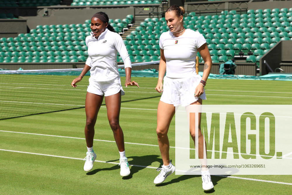 COCO GAUFF of USA and ARYNA SABALENKA during dancing after the practice session before Championships 2025 at Wimbledon AELTC in London. London England - ZUMAc278 20250627_zsp_c278_013