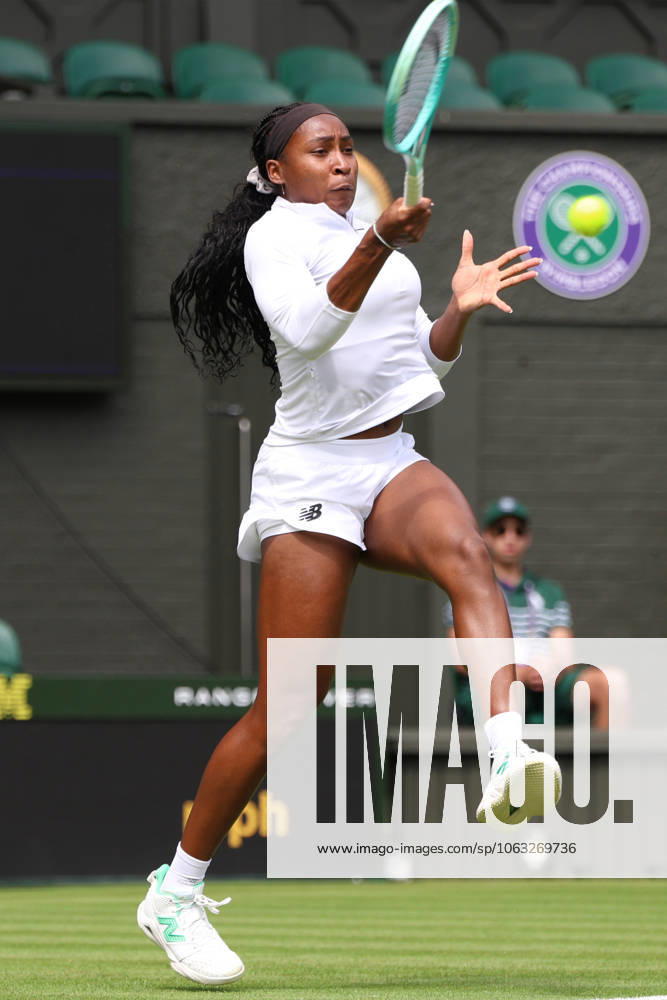 COCO GAUFF of USA during the practice session before Championships 2025 at Wimbledon AELTC in London. London England - ZUMAc278 20250627_zsp_c278_025