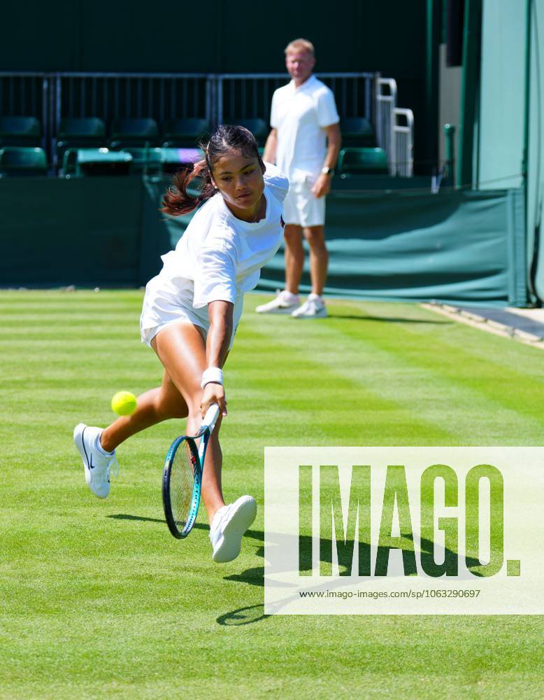 Emma Raducanu practices watched by Mark Petchey Wimbledon Tennis Championships, Saturday Practice, The All England Lawn Tennis and Croquet Club, London, UK - 28 Jun 2025London The All England Lawn Tennis and United Kingdom
