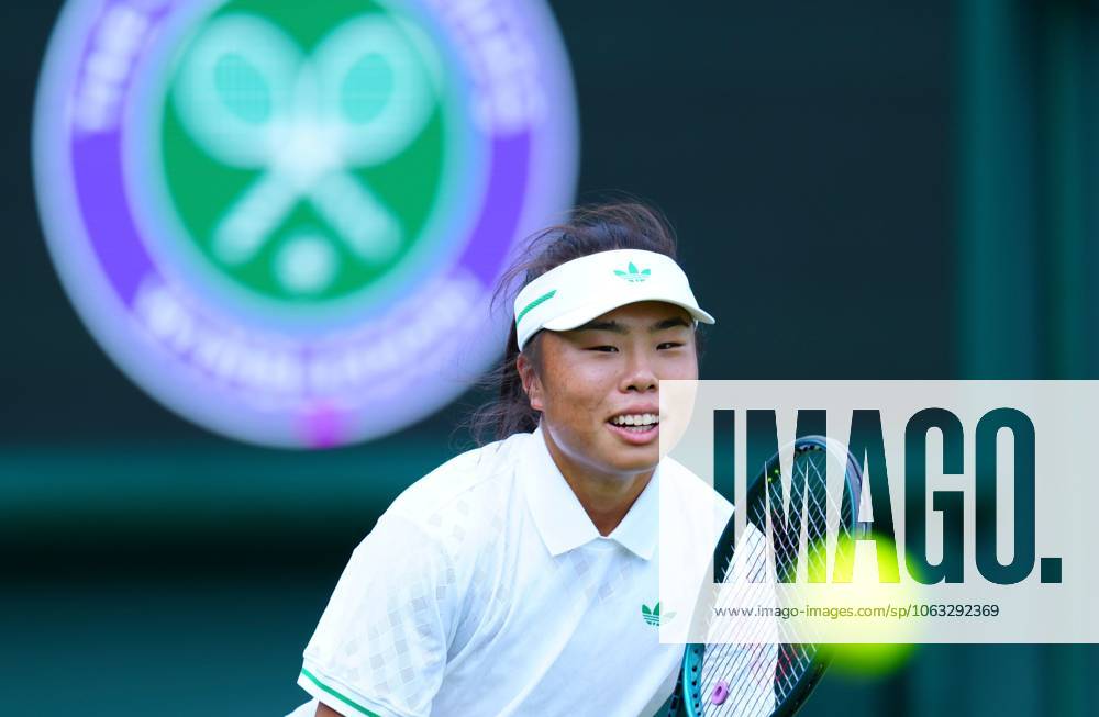 Minnge Xu practices Wimbledon Tennis Championships, Saturday Practice, The All England Lawn Tennis and Croquet Club, London, UK - 28 Jun 2025London The All England Lawn Tennis and United Kingdom
