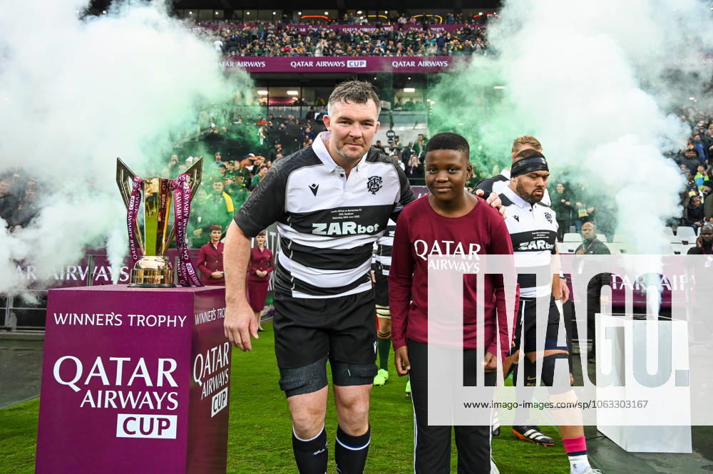 Qatar Airways Cup, DHL Stadium, Cape Town, South Africa 29 6 2025 South Africa vs Barbarians Peter O Mahony of the Barbarians FC leads the team out Peter O Mahony of the Barbarians FC leads the team out 29 6 2025