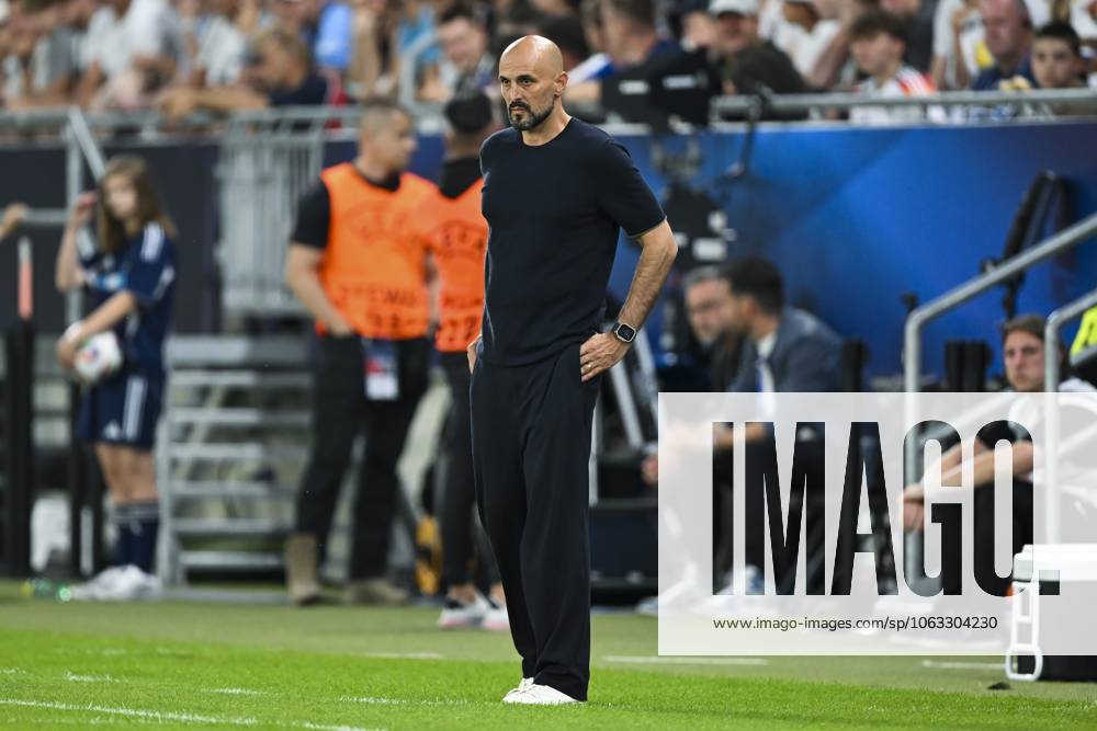BRATISLAVA - Germany U21, U 21 coach Antonio Di Salvo at the National Football Stadium during the Under-21 European Championship, EM, Europameisterschaft final between Young England and Young Germany. ANP Hollandse Hoogte UEFA European Under-21 Championship 2025 Final 2024 25 ANPxSportx xGerritxvanxKeulenxIVx 530646618 originalFilename: 530646618