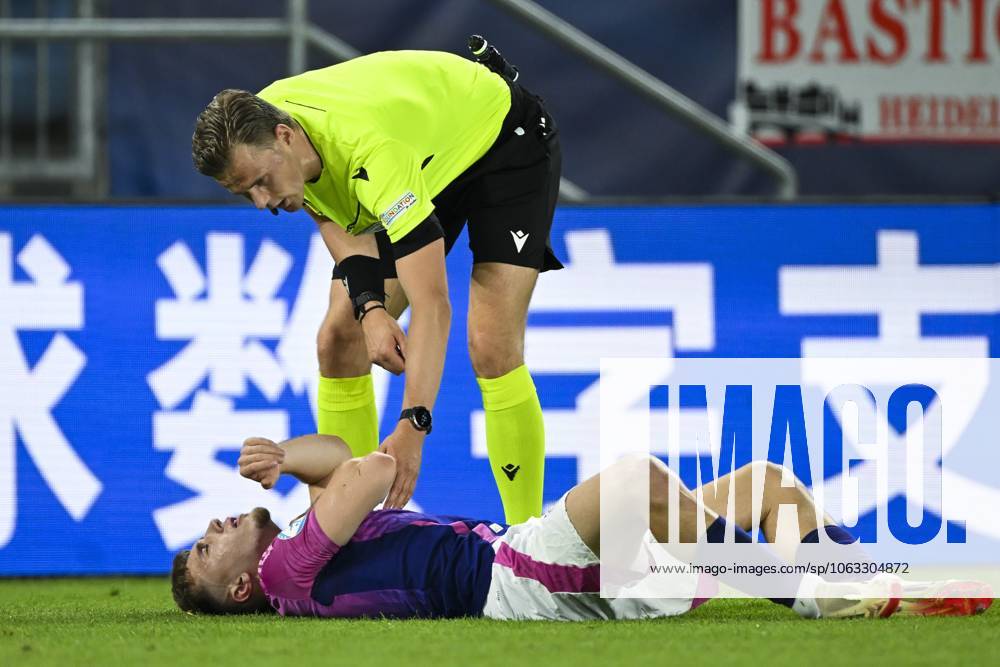 BRATISLAVA - Brajan Gruda of Germany U21, U 21 referee Sander van der Eijk (l-r) at the National Football Stadium during the Under-21 European Championship, EM, Europameisterschaft final between Young England and Young Germany. ANP Hollandse Hoogte UEFA European Under-21 Championship 2025 Final 2024 25 ANPxSportx xGerritxvanxKeulenxIVx 530647450 originalFilename: 530647450
