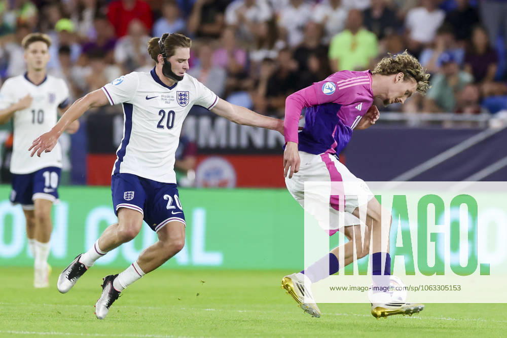 Alex Scott England and Nick Woltemade Germany battle for the ball, UEFA European Under 21 Championship 2025 Final, England v Germany Final, National Football Stadium on June 28, 2025 in Bratislava, Slovakia Photo by Marco Steinbrenner DeFodi Images Alex Scott England and Nick Woltemade Germany battle for the ball, UEFA European Under 21 Championship 2025 Final, England v Germany Final, National Football Stadium, June 28, 2025 in Bratislava, Slovakia Photo by Marco Steinbrenner DeFodi Images