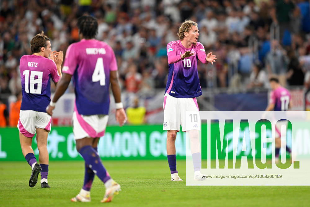 Bratislava, Narodny futbalovy stadion Tehelne Pole, 28 06 25, SVK, Herren, UEFA U21 Europameisterschaft, Finale, England Deutschland Bild Nick WOLTEMADE Deutschland UEFA regulations prohibit any use of photographs as image sequences and or quasi video Bratislava Slovakia