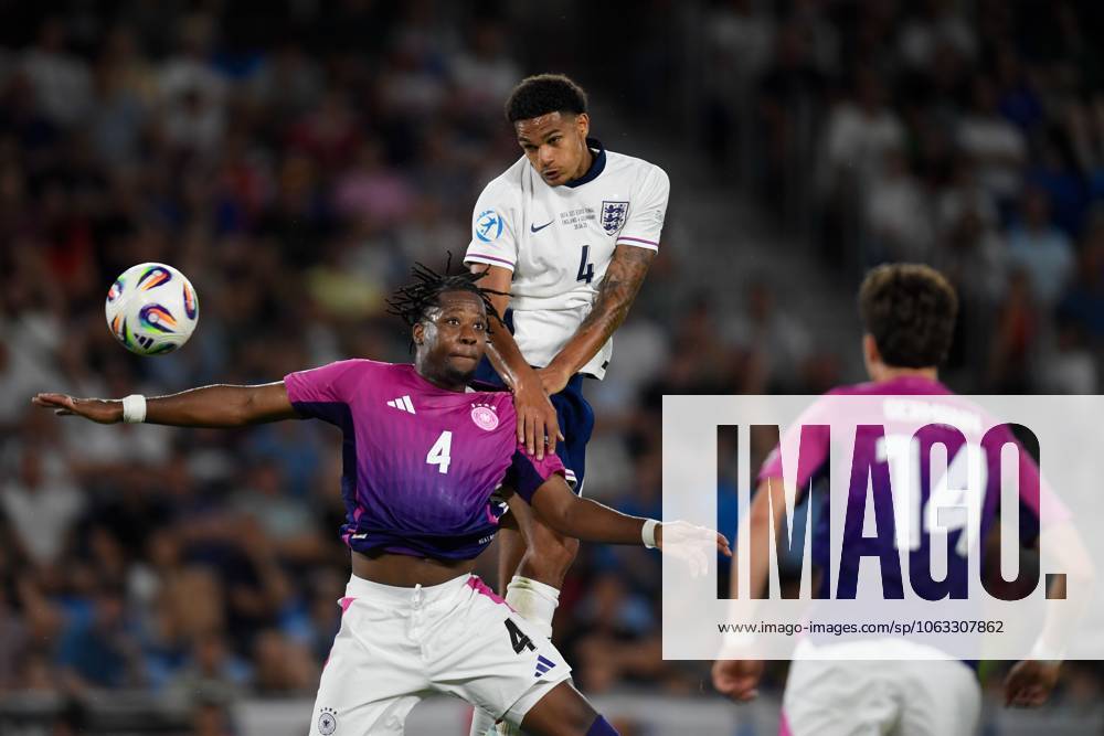 Bilder des Jahres 2025, Sport 06 Juni Jarrell Quansah of England U21, U 21 wins an aerial battle against Bright Arrey-Mbi of Germany England U21 v Netherlands U21, UEFA U21 Championship, Final, National Football Stadium, Bratislava, Slovakia - 28 Jun 2025Bratislava National Football Stadium Slovakia