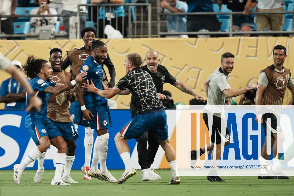 Benfica SL v Chelsea FC: Round Of 16 - FIFA Club World Cup 2025 CHARLOTTE, NORTH CAROLINA - JUNE 28: Christopher Nkunku attacking midfield of Chelsea and France celebrates after scoring his sides first goal during the FIFA Club World Cup 2025 round of 16 match between SL Benfica and Chelsea FC at Bank of America Stadium on June 28, 2025 in Charlotte, United States. Jose Hernandez Anadolu Charlotte United States. Editorial use only. Please get in touch for any other usage.