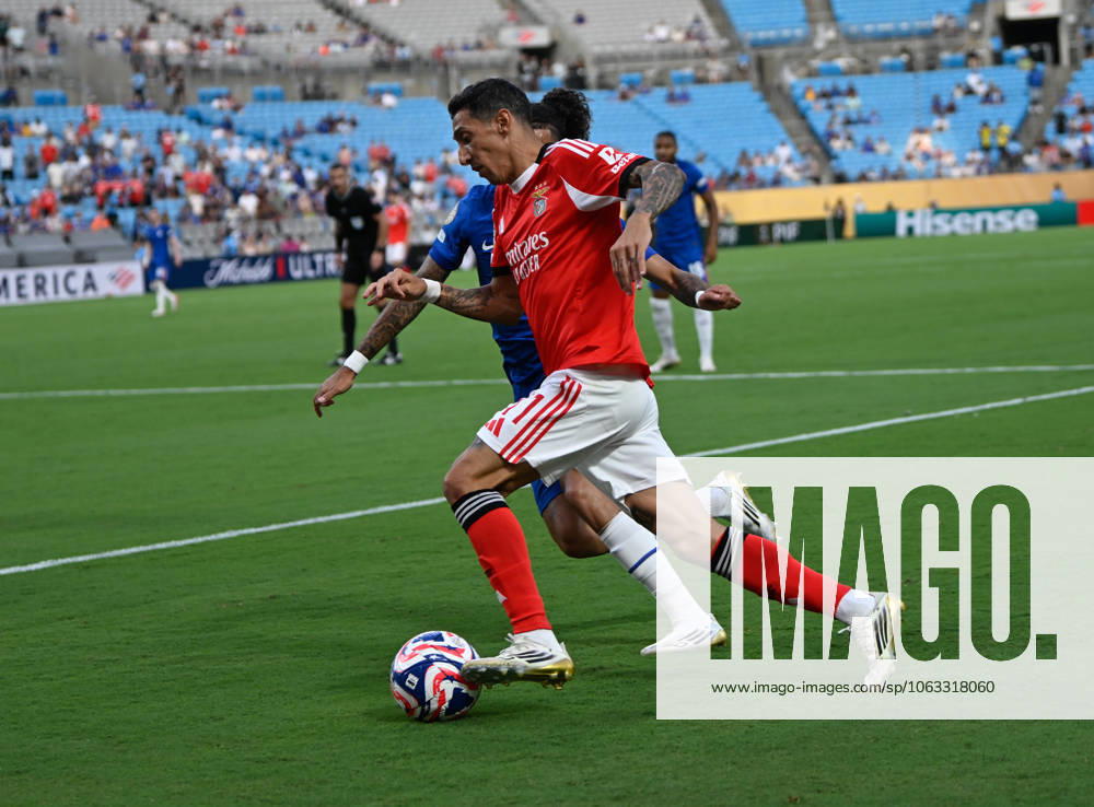Benfica SL v Chelsea FC: Round Of 16 - FIFA Club World Cup 2025 CHARLOTTE, UNITED STATES - JUNE 28: Angel Di Maria (11) of Benfica in action during the FIFA Club World Cup 2025 round of 16 match between SL Benfica and Chelsea FC at Bank of America Stadium on June 28, 2025 in Charlotte, United States. Peter Zay Anadolu Charlotte United States. Editorial use only. Please get in touch for any other usage.