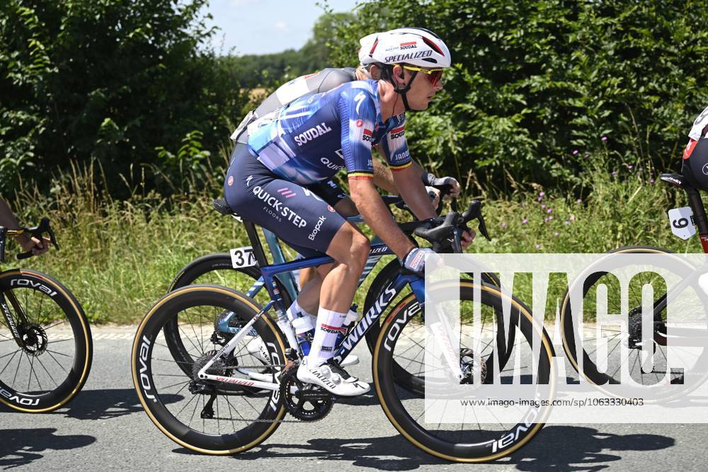 Belgian Yves Lampaert of Soudal Quick-Step pictured in action during the men s elite road race of the Belgian Cycling Championships, 230km from and to the Grand Place square in Binche on Sunday 29 June 2025. POOLxNICOxVEREECKEN x128060377x