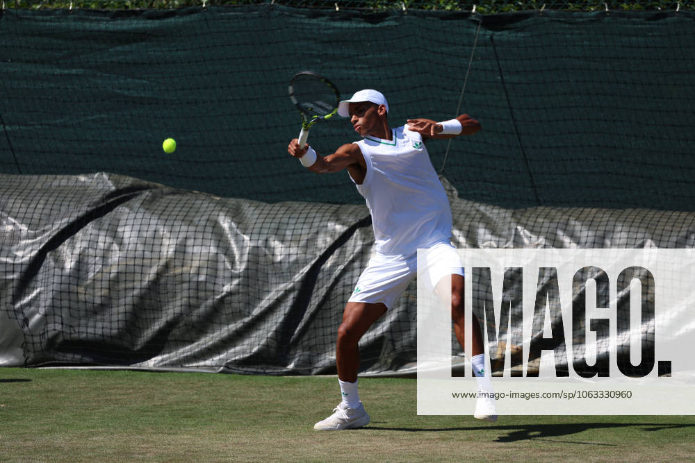 29th June 2025; All England Lawn Tennis and Croquet Club, London, England; Wimbledon Tennis Tournament, Practice Day; ActionPlus12806796 JohnxPatrickxFletcher