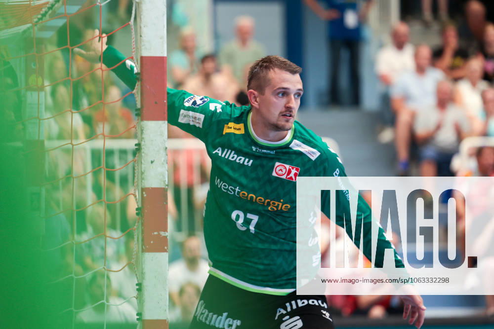 2 Handball Bundesliga, Catch-up match, TuSEM Essen Dessau Rosslauer HV 06, Goalkeeper Dominik Plaue TuSEM Essen , Essen Sporthalle Am Hallo NRW Germany xRHR PHOTO DEx