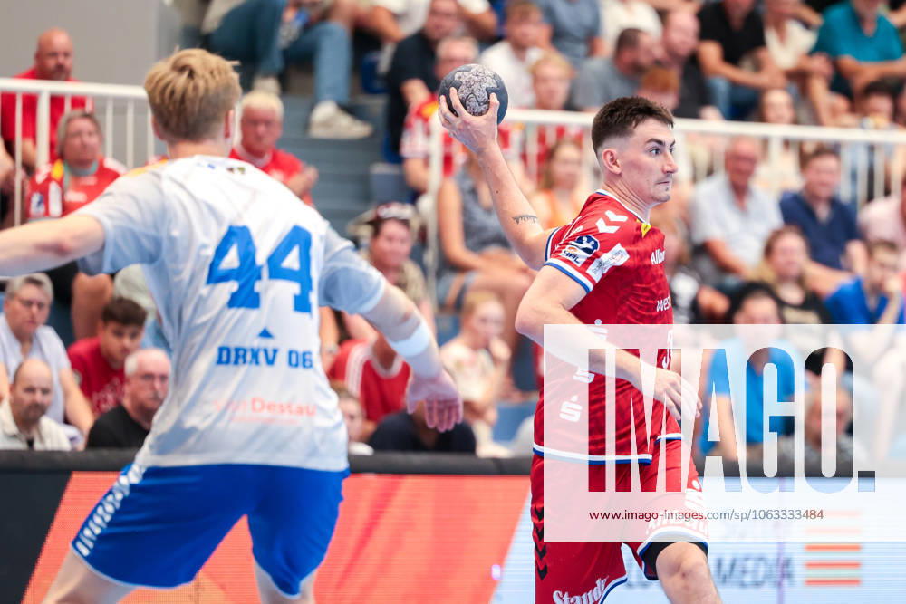 2 Handball Bundesliga, Catch-up match, TuSEM Essen Dessau Rosslauer HV 06, Lev Szuharev TuSEM Essen , Essen Sporthalle Am Hallo NRW Germany xRHR PHOTO DEx