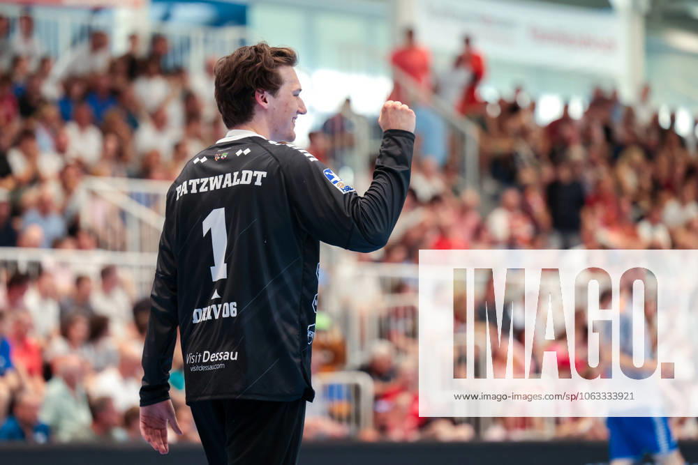 2 Handball Bundesliga, Catch-up match, TuSEM Essen Dessau Rosslauer HV 06, Goalkeeper Janik Patzwaldt Dessau Rosslauer HV 06 clenches his fist, Essen Sporthalle Am Hallo NRW Germany xRHR PHOTO DEx