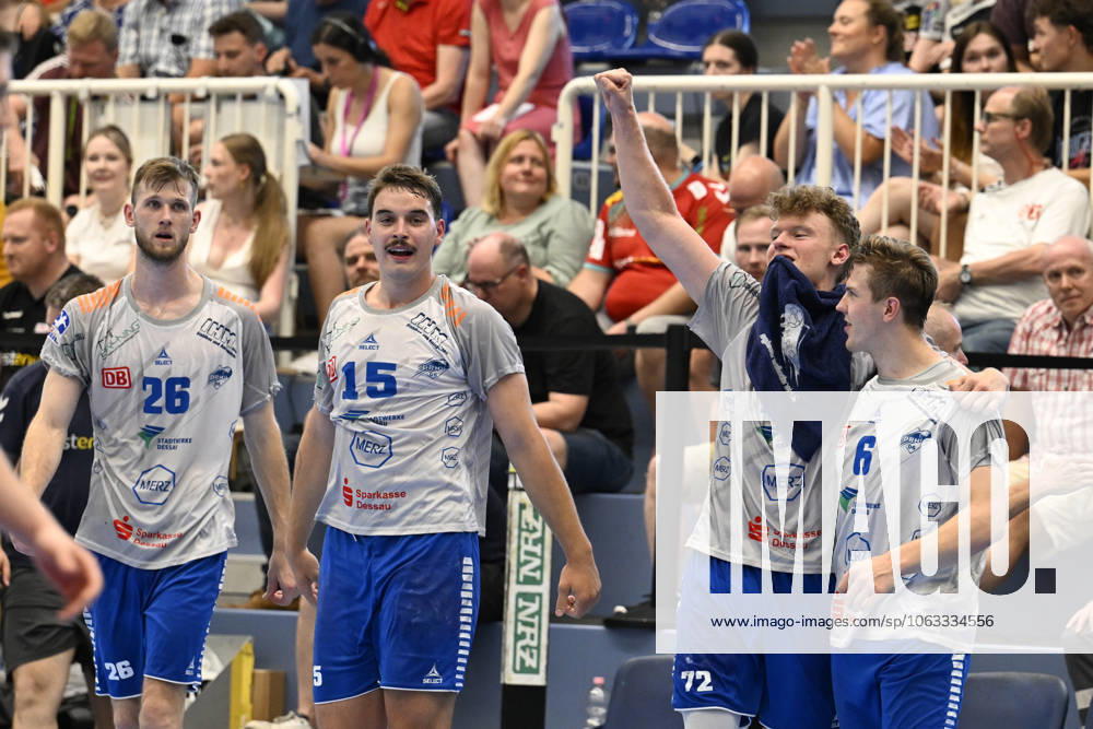 GER, 2 HBL, Wiederholungsspiel, Tusem Essen vs Dessau Rosslauer HV 06 29 6 2025 Essen, Sporthalle am Hallo, GER, 2 HBL, Wiederholungsspiel, Tusem Essen vs Dessau Rosslauer HV 06 2 HBL regulations prohibit any use of photographs as image sequences and or quasi video in the picture made but cheer, Yannick Danneberg Dessau Rosslauer HV06 26 ,dr15, Tim Maximilian Hertzfeld Dessau Rosslauer HV06 72 and Fritz Leon Haake Dessau Rosslauer HV06 6 NordphotoxGmbHx xFreund nph00018