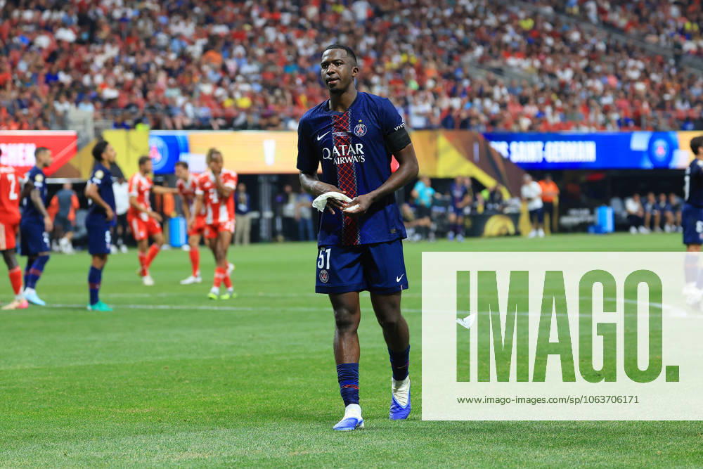 ATLANTA, GA - JULY 05: PSG defender William Pacho (51) leaves the pitch after being shown a red card during the Saturday afternoon FIFA Club World Cup quarter final match between PSG and Bayern Munich on July 5, 2025 at Mercedes-Benz Stadium in Atlanta, Georgia, (Photo by David J. Griffin Icon Sportswire) SOCCER: JUL 05 FIFA Club World Cup Quarter-final PSG vs Bayern Munchen Icon9532507051484