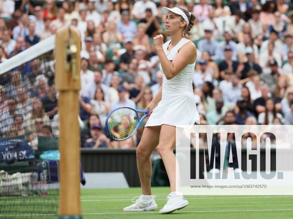 Belgian Elise Mertens reacts during a tennis match against Belarusian Sabalenka, in the round of 16 of the women s singles at the 2025 Wimbledon grand slam tournament, Sunday 06 July 2025 at the All England Tennis Club, in South-West London, Britain. BENOITxDOPPAGNE x128549251x