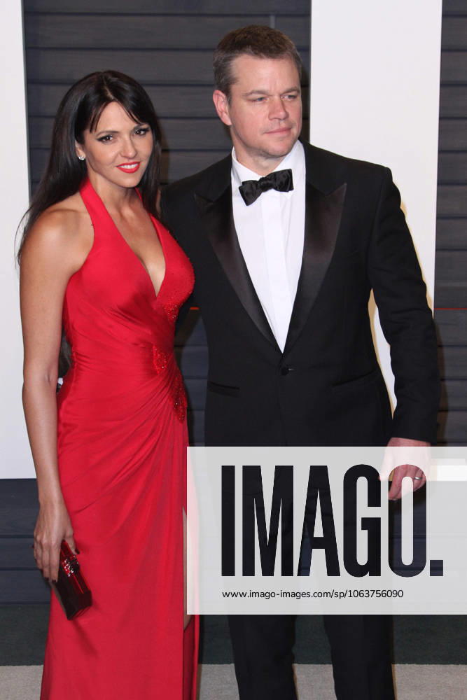 Beverly Hills, CA, United States - 28 February 2016 - Beverly Hills, California - Luciana Barroso, Matt Damon. 2016 Vanity Fair Oscar Party hosted by Graydon Carter following the 88th Academy Awards held at the Wallis Annenberg Center for the Performing Arts. Photo Credit: AdMedia