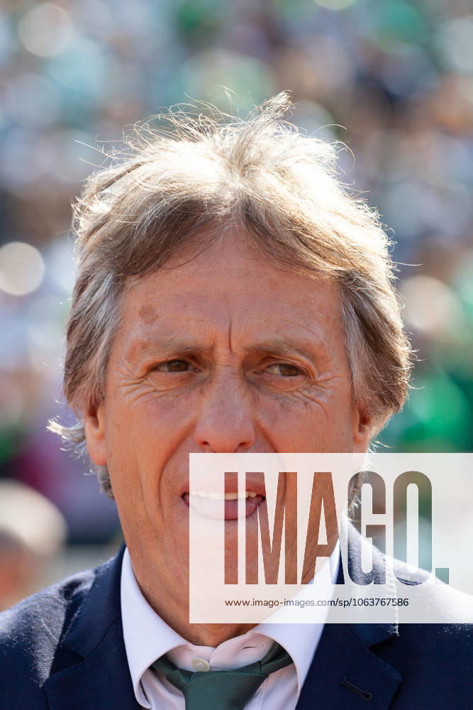 Sporting head coach from Portugal JORGE JESUS before the start of the game for the final of the Portuguese Cup between Desportivo das Aves and Sporting at Estadio Nacional Caxias Portugal - ZUMAs359 20180520_zsp_s359_008