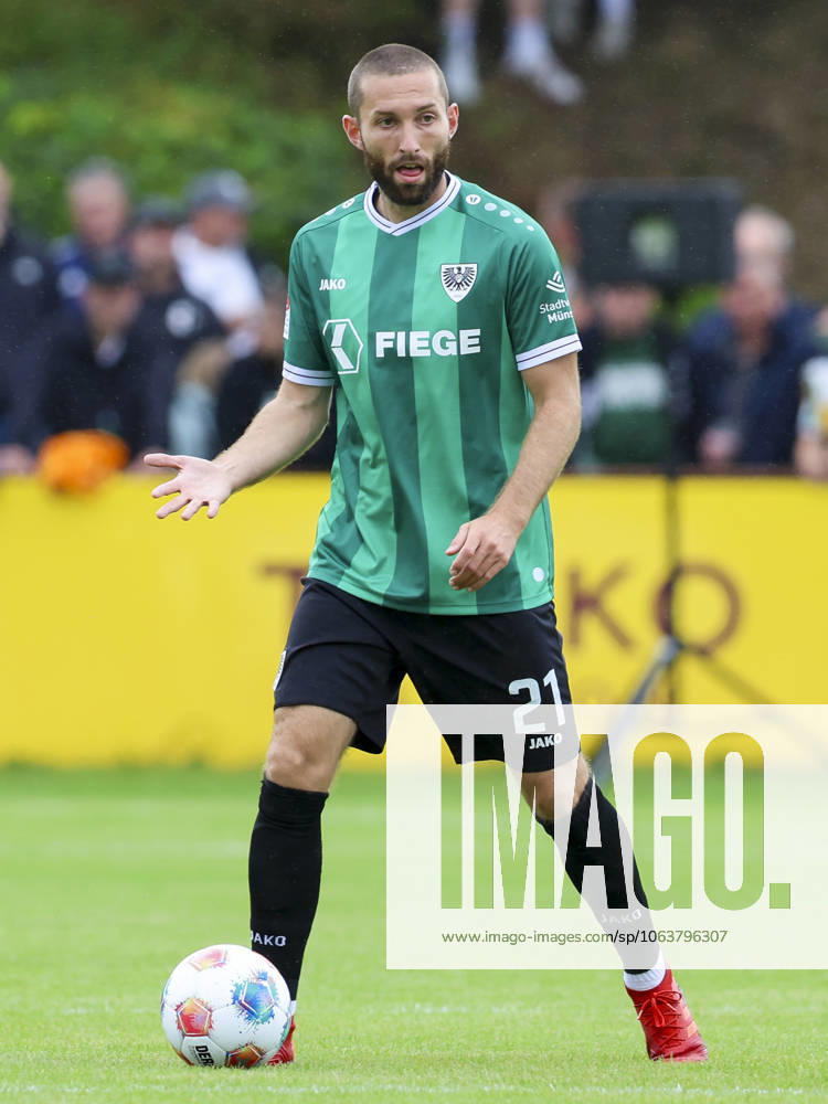 Rico Preissinger SC Preussen Muenster controls the ball, Friendly match, SC Preussen Muenster vs SC Verl, Takko Stadion on July 06, 2025 in Telgte, Germany Photo by Marco Steinbrenner DeFodi Images Rico Preissinger SC Preussen Muenster controls the ball, Friendly match, SC Preussen Muenster vs SC Verl, Takko Stadion, July 6, 2025 in Telgte, Germany Photo by Marco Steinbrenner DeFodi Images