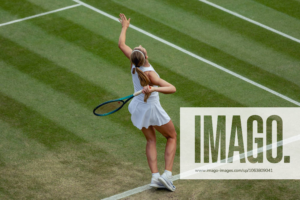 Wimbledon Championships 2025 07 Jul 2025 Hannah Klugman in action at the Wimbledon Championships 2025 AELTC London Church Road, Wimbledon, London, United Kingdom Wimbledon England, UK NEWSPAPERS OUT