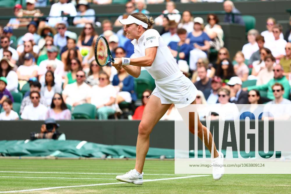 Ekaterina Alexandrova during her Round of 16 match Wimbledon Tennis Championships, Day 8, The All England Lawn Tennis and Croquet Club, London, UK - 07 Jul 2025London The All England Lawn Tennis and United Kingdom