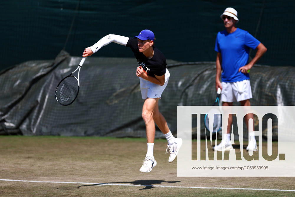 Jannik Sinner on the practice courts Wimbledon Tennis Championships, Day 10, The All England Lawn Tennis and Croquet Club, London, UK - 09 Jul 2025London The All England Lawn Tennis and United Kingdom