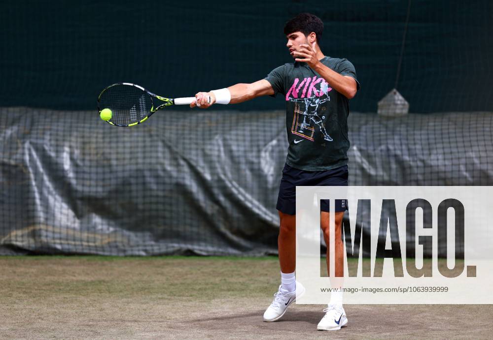 Carlos Alcaraz on the practice courts Wimbledon Tennis Championships, Day 10, The All England Lawn Tennis and Croquet Club, London, UK - 09 Jul 2025London The All England Lawn Tennis and United Kingdom