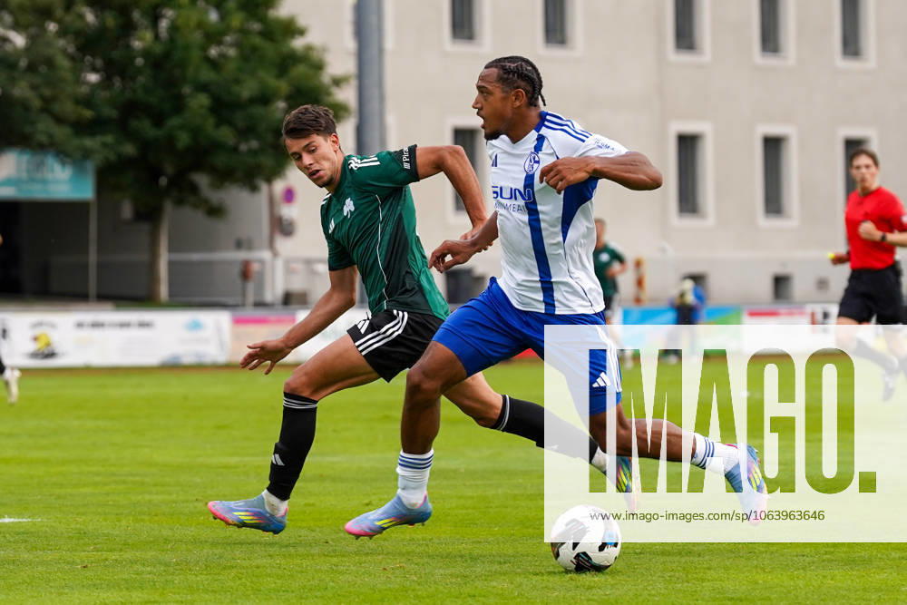 FC Schalke 04 training camp Neustift im Stubaital test match 09 07 2025 FC Schalke 04 vs Panathinaikos Athens Silberstadt Arena Schwaz, Austria Giorgos Vagiannidis Panathinaikos , Anton Donkor Schalke 04