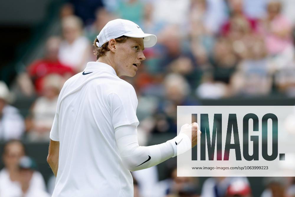 Tennis: Wimbledon championships Jannik Sinner of Italy reacts after winning a point against Ben Shelton of the United States in the men s singles quarterfinals at the Wimbledon tennis tournament in London on July 9, 2025. A14AA0004715445P