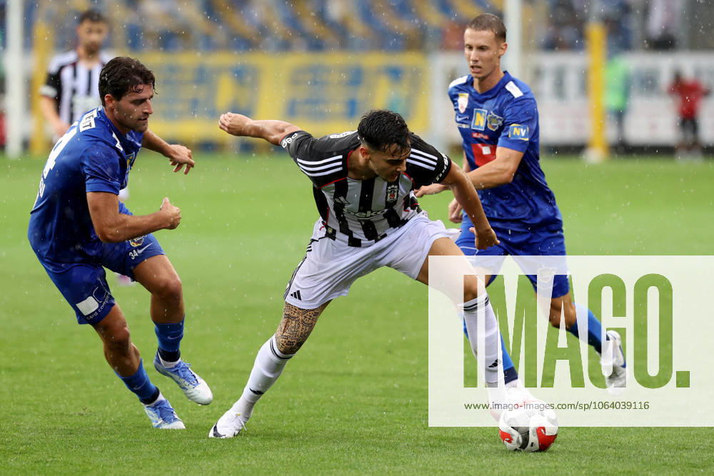 Besiktas vs St. Polten - Friendly match ST. POLTEN, AUSTRIA - JULY 10: St. Polten midfielder Leomend Krasniqi (L) and Besiktas player Mustafa Erhan Hekimoglu (R) compete for the ball during a pre-season friendly match between St. Polten and Besiktas at NV Arena in St. Polten, Austria, on July 10, 2025. Ahmet Okatali Anadolu Polten Austria. Editorial use only. Please get in touch for any other usage.