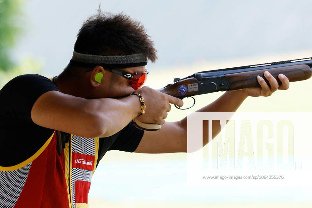 ALTRO - Tiro a Segno - ISSF World Cup Shotgun Qi Ying of Team China competes in the Shooting Trap Women s Qualification during day five of the ISSF World Cup Shotgun 2025 at the Concaverde Shooting Range in Lonato del Garda, Italy on July 11, 2025. Lonato del Garda Italy
