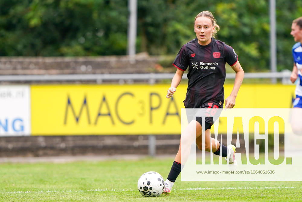 2025-07-11 PEC Zwolle Women v Bayer Leverkusen Women - Pre-season friendly WEZEP, NETHERLANDS - JULY 11: Sofie Zdebel of Bayer Leverkusen 04 during the Pre-season friendly match between PEC Zwolle Women and Bayer Leverkusen Women at Sportpark Mulderssingel on July 11, 2025 in Wezep, Netherlands. Wezep Sportpark Mulderssingel Netherlands Content not available for redistribution in The Netherlands directly or indirectly through any third parties.