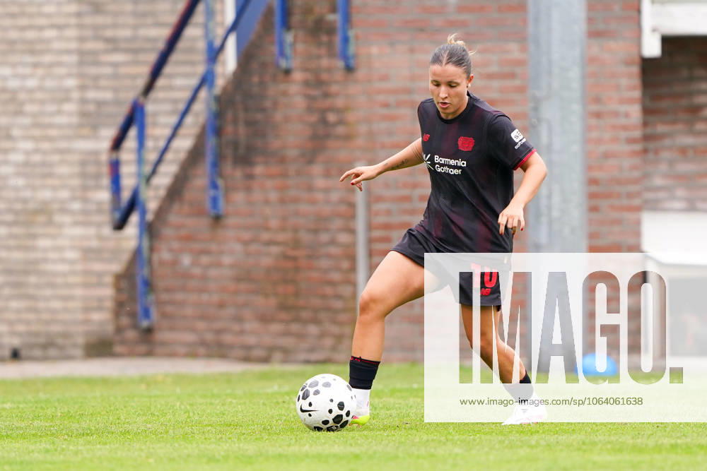 2025-07-11 PEC Zwolle Women v Bayer Leverkusen Women - Pre-season friendly WEZEP, NETHERLANDS - JULY 11: Merino Gonzalez of Bayer Leverkusen 04 during the Pre-season friendly match between PEC Zwolle Women and Bayer Leverkusen Women at Sportpark Mulderssingel on July 11, 2025 in Wezep, Netherlands. Wezep Sportpark Mulderssingel Netherlands Content not available for redistribution in The Netherlands directly or indirectly through any third parties.