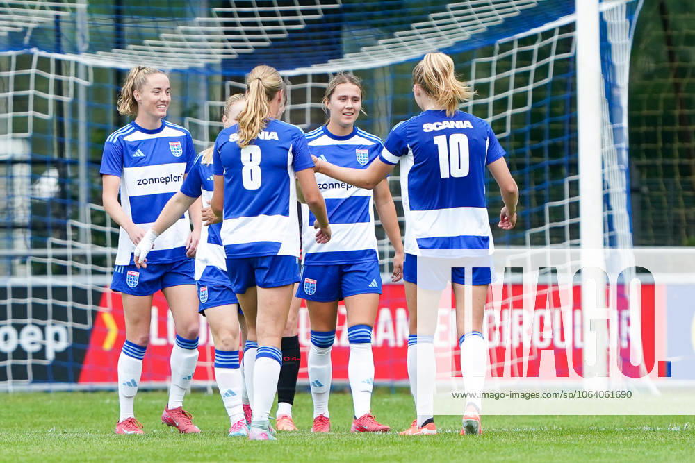 2025-07-11 PEC Zwolle Women v Bayer Leverkusen Women - Pre-season friendly WEZEP, NETHERLANDS - JULY 11: Senne van der Velde of PEC Zwolle, Ilvy Zijp of PEC Zwolle, Hanna Huizenga of PEC Zwolle, Judith Roosjen of PEC Zwolle celebrating a goal during the Pre-season friendly match between PEC Zwolle Women and Bayer Leverkusen Women at Sportpark Mulderssingel on July 11, 2025 in Wezep, Netherlands. Wezep Sportpark Mulderssingel Netherlands Content not available for redistribution in The Netherlands directly or indirectly through any third parties.