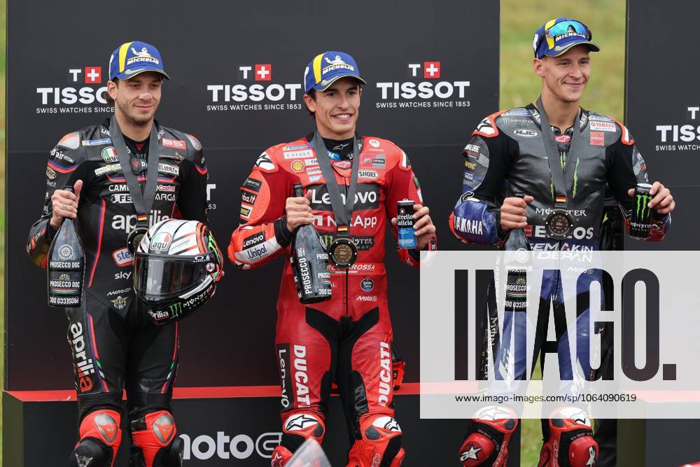 Foto IPP Enrico Schiavi Oberlungwitz 12-07-2025 MotoGP Gran Premio Motociclismo di Germania 2025 Sprint Race nella foto: da sx. Marco Bezzecchi - Aprilia Racing con Marc Marquez - Ducati Lenovo Team e Fabio Quartararo - Monster Energy Yamaha MotoGP Oberlungwitz italy GERMANY ITALY