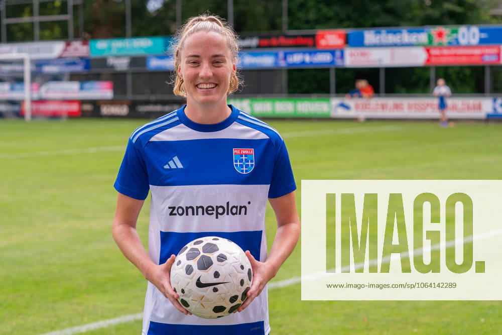 2025-07-11 PEC Zwolle Women v Bayer Leverkusen Women - Pre-season friendly WEZEP, NETHERLANDS - JULY 11: Ilvy Zijp of PEC Zwolle during the Pre-season friendly match between PEC Zwolle Women and Bayer Leverkusen Women at Sportpark Mulderssingel on July 11, 2025 in Wezep, Netherlands. Wezep Sportpark Mulderssingel Netherlands Content not available for redistribution in The Netherlands directly or indirectly through any third parties.