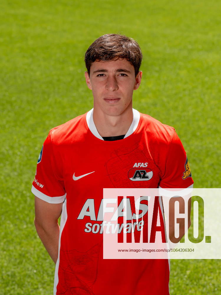 2025-07-15 AZ Alkmaar - Photocall ALKMAAR, NETHERLANDS - JULY 15: Mateo Chavez during a Photocall of AZ Alkmaar at Afas Stadion on July 15, 2025 in Alkmaar, Netherlands. Alkmaar Afas Stadion Netherlands Content not available for redistribution in The Netherlands directly or indirectly through any third parties.