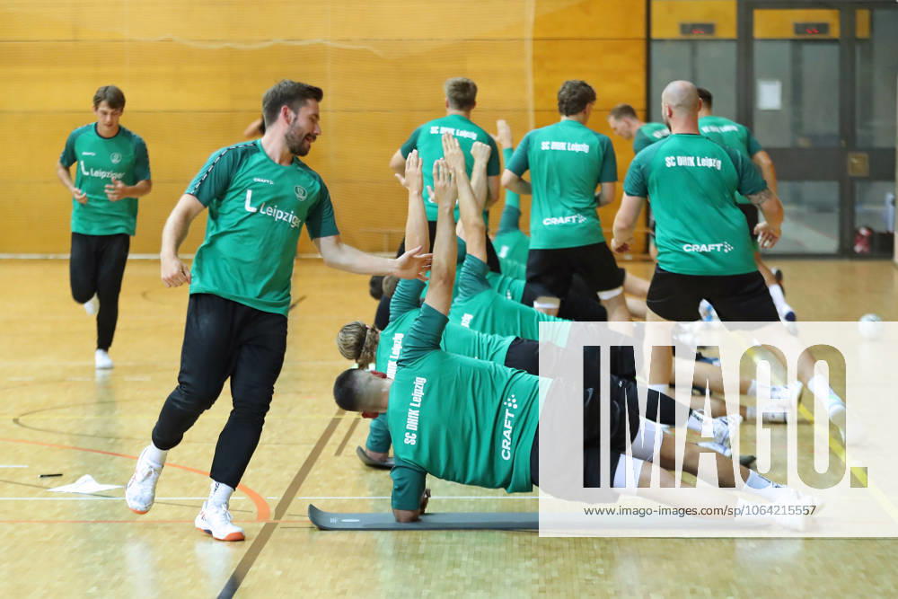 HBL1 Training kick-off of SC DHfK Leipzig, 17 07 25 Lukas Binder 11, SC DHfK Leipzig during a group exercise Handball, DAIKIN HBL, Season 2025 2026, Training kick-off of SC DHfK Leipzig on 17 07 25 in the Quarterback Immobilien Arena Leipzig Kleine Arena