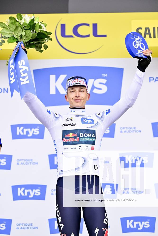 German Florian Lipowitz of RedBull-BORA-hansgrohe celebrates on the podium in the white jersey for best young rider after stage 14 of the 2025 Tour de France cycling race, from Pau to Luchon-Superbagneres (183 km), on Saturday 19 July 2025 in France. The 112th edition of the Tour de France starts on Saturday 5 July in Lille, France, and will finish in Paris, France on the 27th of July. DIRKxWAEM x129573234x
