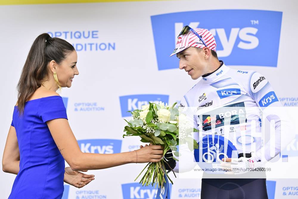 German Florian Lipowitz of RedBull-BORA-hansgrohe celebrates on the podium in the white jersey for best young rider after stage 14 of the 2025 Tour de France cycling race, from Pau to Luchon-Superbagneres (183 km), on Saturday 19 July 2025 in France. The 112th edition of the Tour de France starts on Saturday 5 July in Lille, France, and will finish in Paris, France on the 27th of July. DIRKxWAEM x129577215x