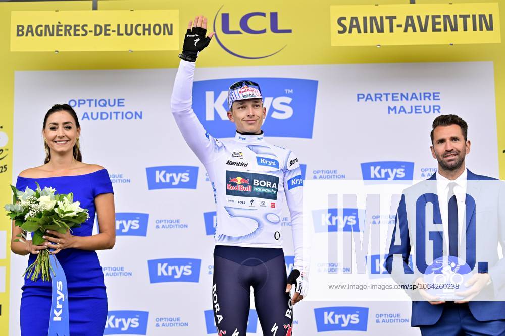 German Florian Lipowitz of RedBull-BORA-hansgrohe celebrates on the podium in the white jersey for best young rider after stage 14 of the 2025 Tour de France cycling race, from Pau to Luchon-Superbagneres (183 km), on Saturday 19 July 2025 in France. The 112th edition of the Tour de France starts on Saturday 5 July in Lille, France, and will finish in Paris, France on the 27th of July. DIRKxWAEM x129577216x