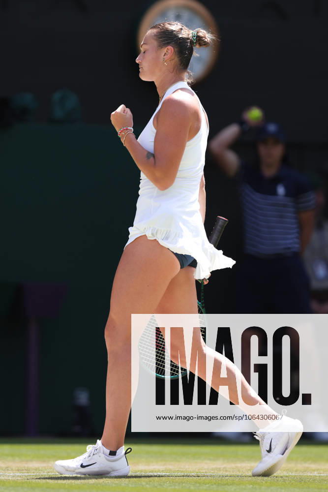 Aryna Sabalenka makes a fist and cheers, cheers, joy, emotion the, Ladies Singles, Ladies Singles