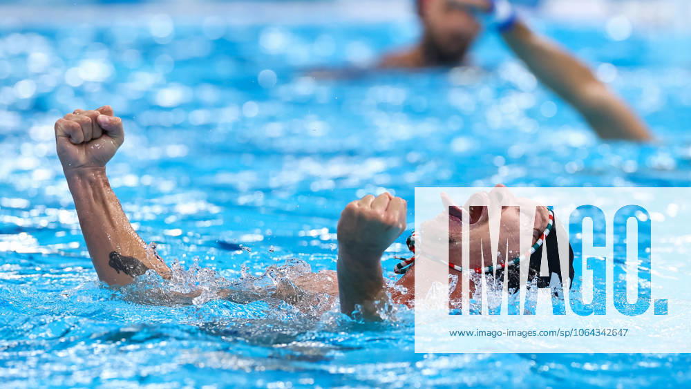 Daniel Angyal of Hungary celebrate and go to the Final Serbia v Hungary, Water polo, Wasserball Singapore 2025 World Aquatics Championships, OCBC Aquatic Centre, July 22, 2025, Singapore, Singapore.