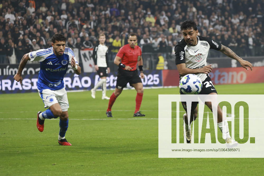 Match between Corinthians and Cruzeiro for the Brazilian championship Sao Paulo (SP), 7 23 2025 - Brazilian Corinthians vs Cruzeiro - shot during the match between Corinthians and Cruzeiro for the 16th round of the Brazilian Football Championship, on Wednesday night, July 23, 2025, at the Neo Quimica Arena, in Sao Paulo-SP. (Foto: Leco Viana Thenews2 imago images) SPO