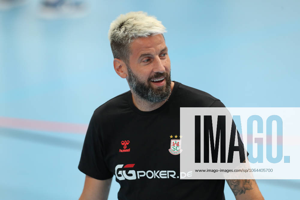 Handball, Daikin HBL, SC Magdeburg Training kick-off 2025 26 v l Bennet Wiegert Magdeburg, Coach Portrait, Portraet, single picture Magdeburg