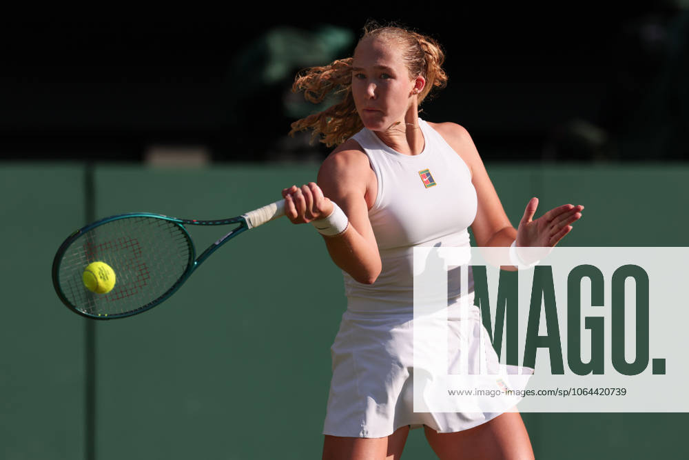 Mirra Andreeva, Womens Singles, Ladies Singles Tennis Wimbledon 2025 Grand Slam ITF ATP WTA AELTC London Great Britain July 7, 2025 Mirra Andreeva, Mens Singles, Men s Singles Tennis Wimbledon 2025 Grand Slam ITF ATP WTA AELTC London Great Britain July 7, 2025